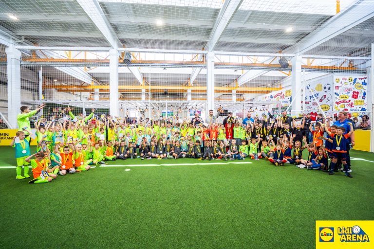 54484854948_15e6d64d49_k